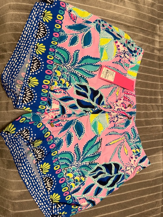 Lilly Pulitzer Pants - Lilly Pulitzer Pink Multicolor Tropical Print Athletic Shorts